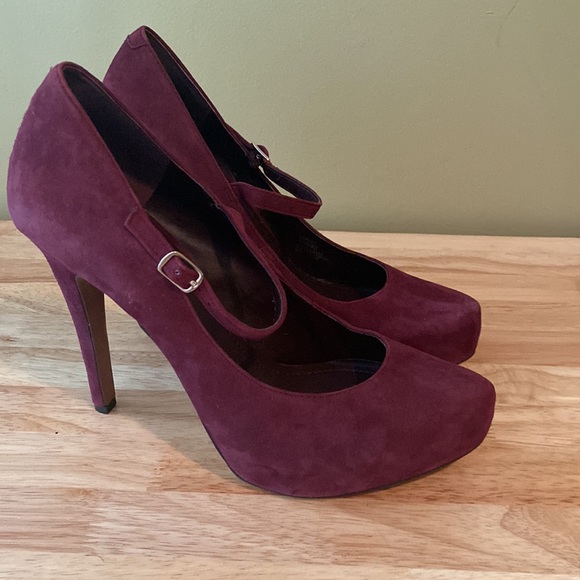 BCBG Suede Leather Platform MaryJane Paulie Heels - Picture 14 of 14